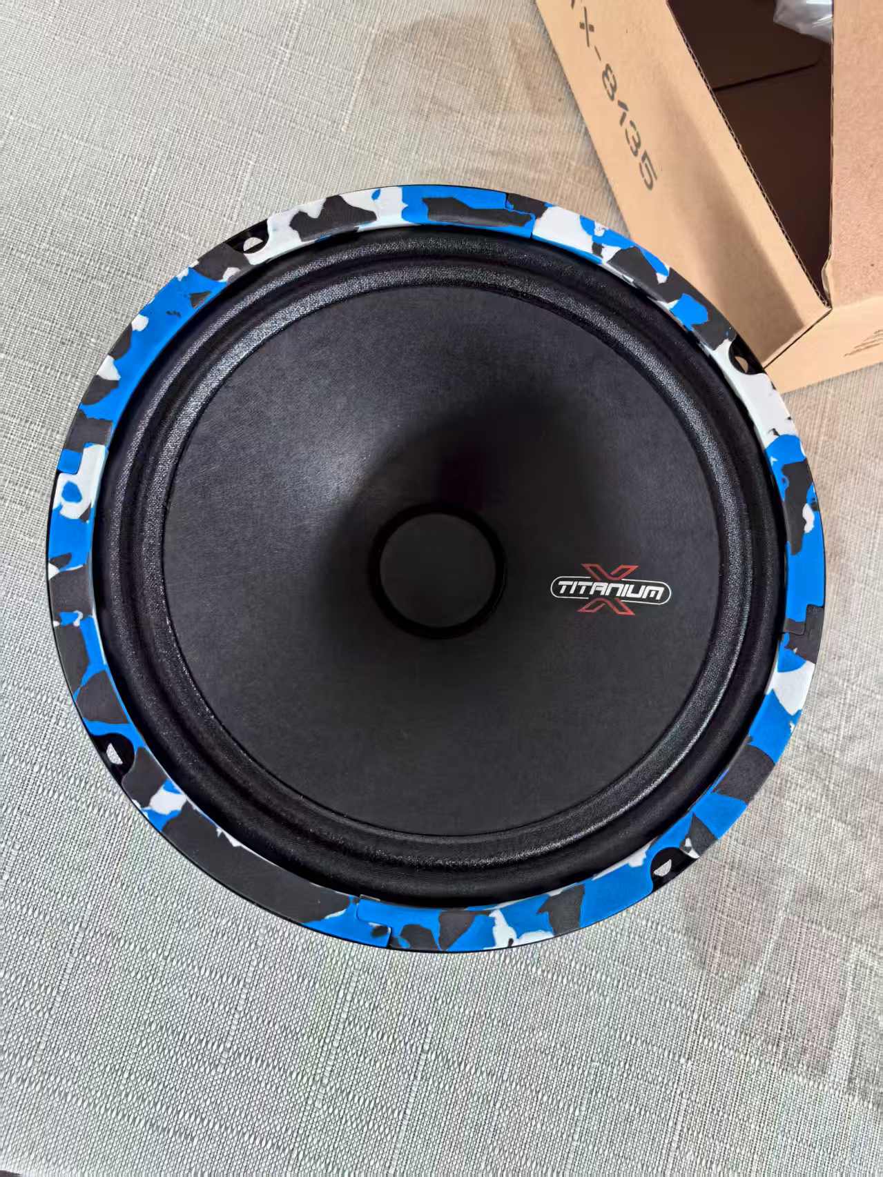 Titanium X Midrange 8 inch
